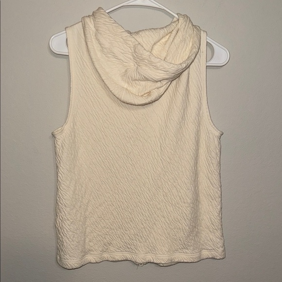 Eileen Fisher Off-White Hooded Vest - Organic Cotton - Medium. B9 - Picture 3 of 5